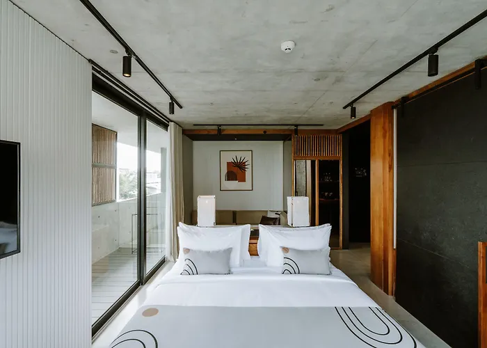 Hotel The Komu Bali Canggu