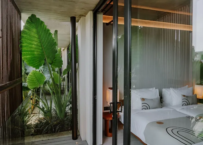 The Komu Bali 4* Чангу